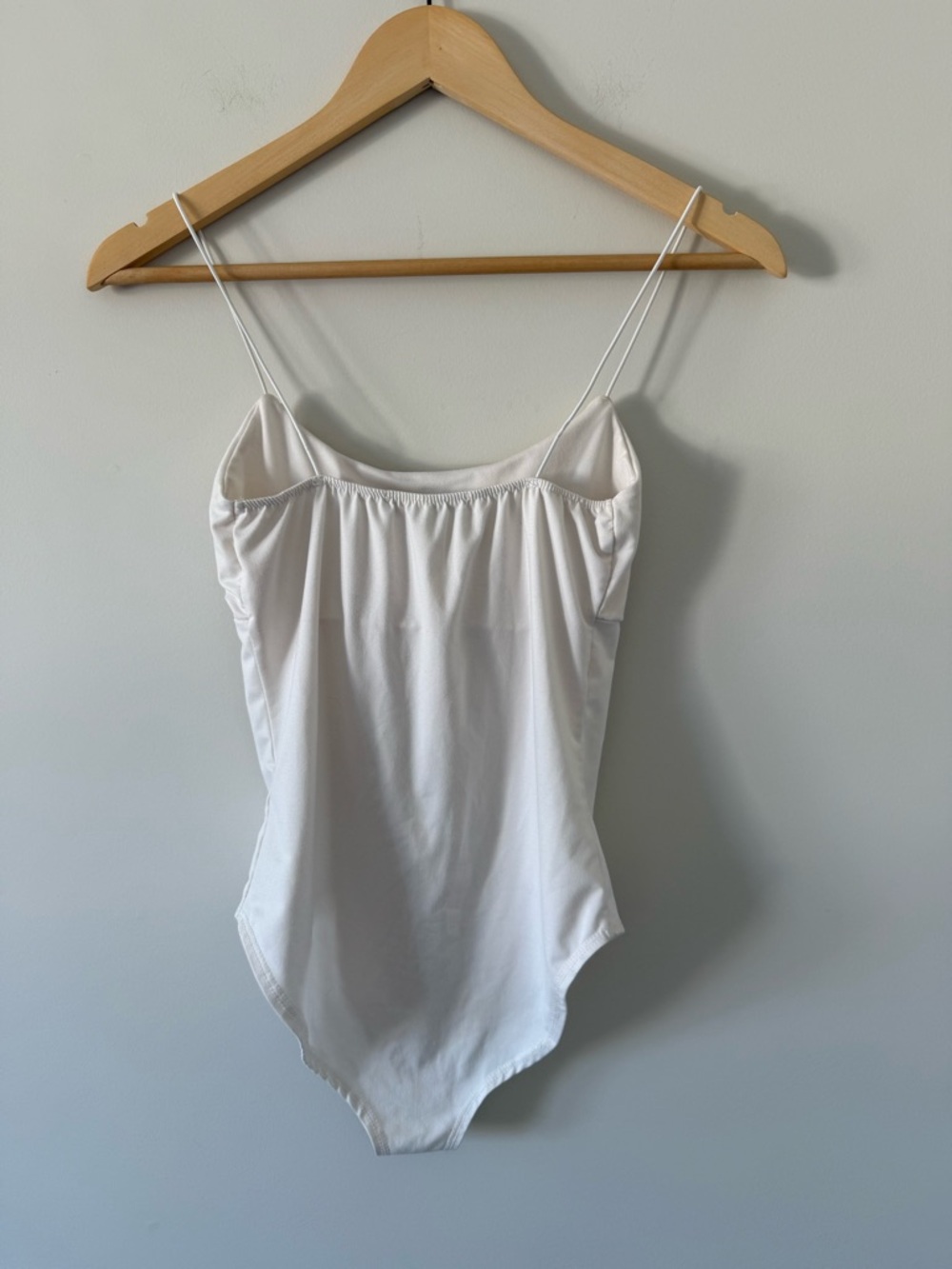 Cream Ruched Bust Spaghetti-Strap Bodysuit (size XS) - Picture 3 of 4
